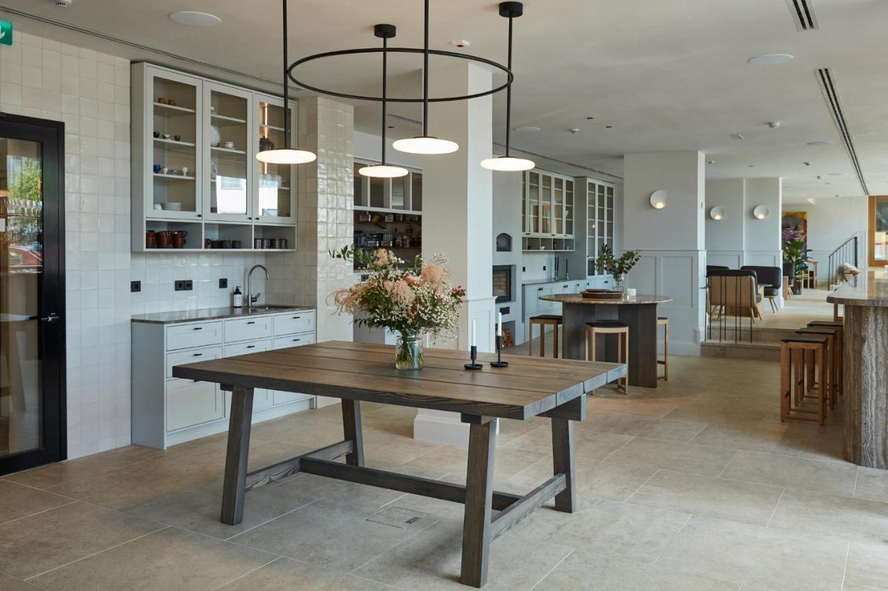 Runo Hotel Porvoo Extérieur photo The kitchen at the 1000m² penthouse