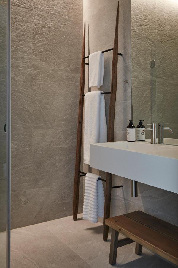 Runo Hotel Porvoo Extérieur photo A towel ladder